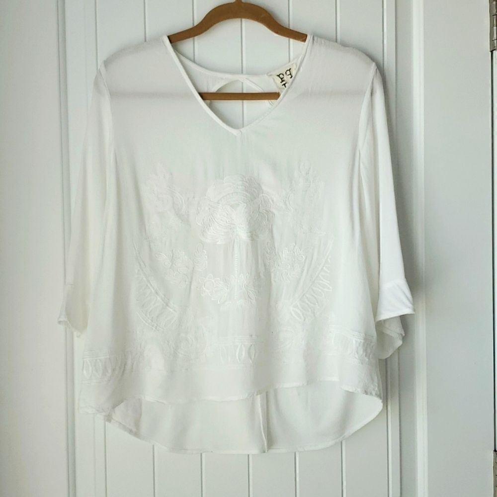PPLA womans 3/4, embroidered blouse size med